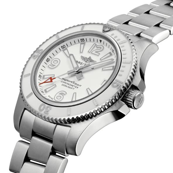 The white dial fake watch has a date window.
